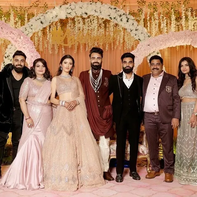 Neetu Bisht Family