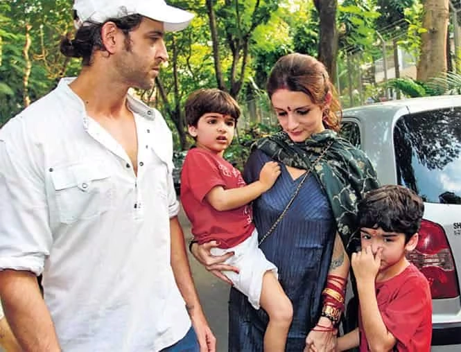 Hridhaan Roshan with his Parents