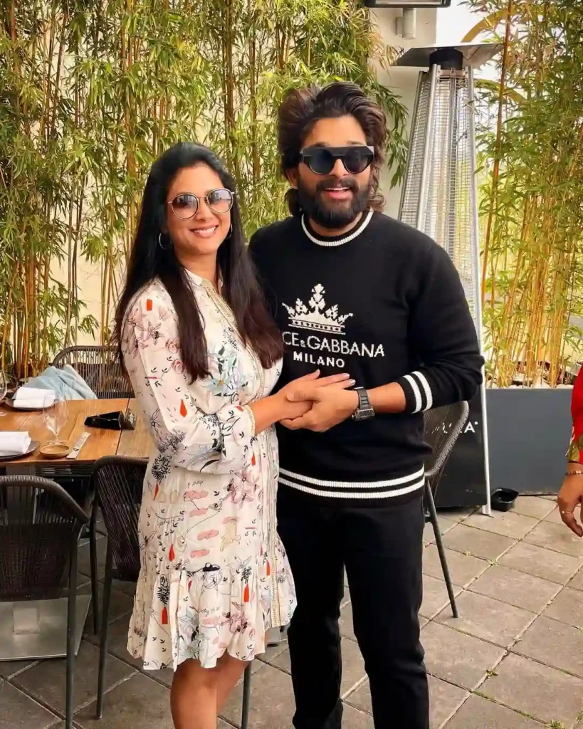 Neelima Bandi with his Brother Allu Arjun