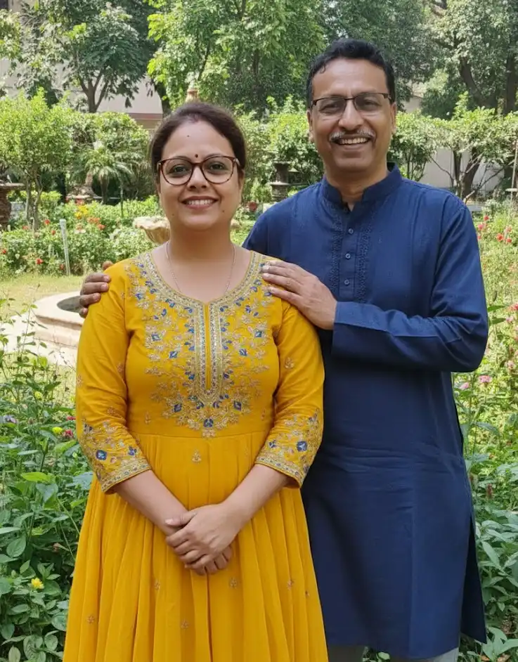 Tanushree and Ishita Dutta father and mother