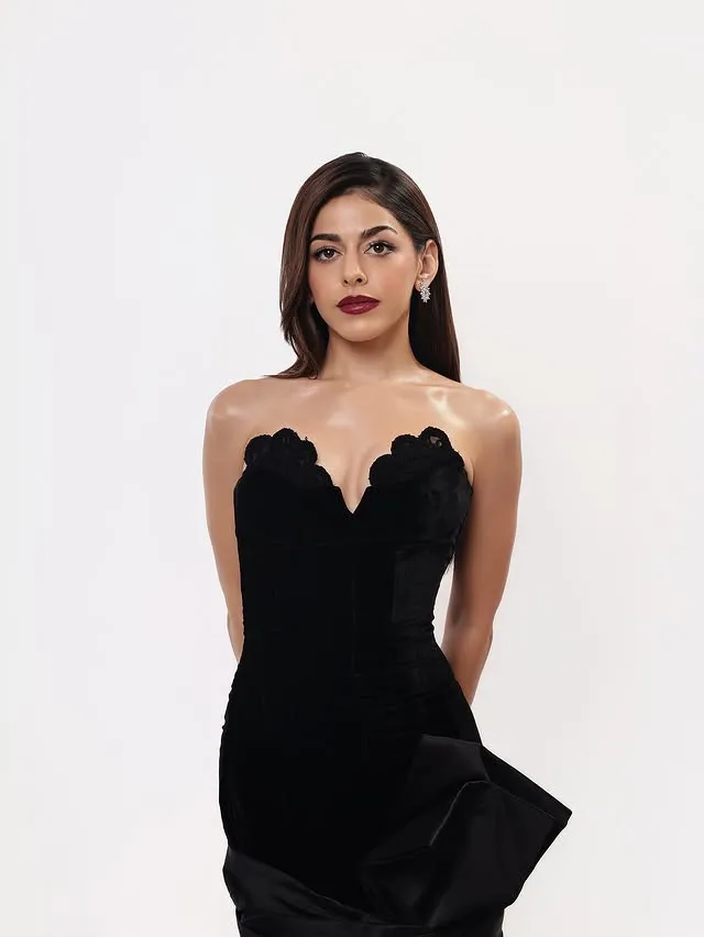 Alaya Furniturewala Net Worth